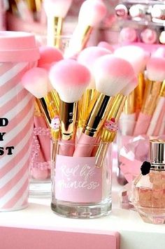 Rosy Rosa BB.CC Cream Dedicated Brush